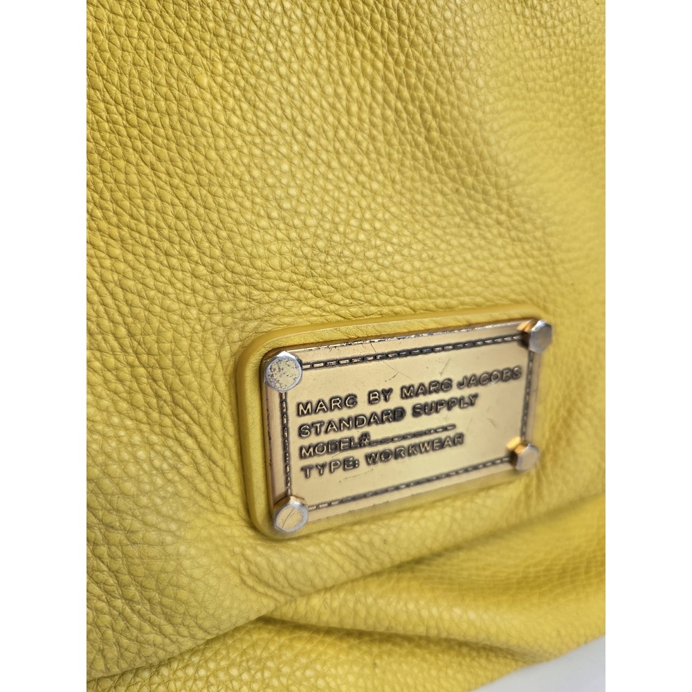 MARC by MARC JACOBS Classic Q Lil Ukita Leather Hobo Bag in Yellow Flap Shoulder - Picture 2 of 13